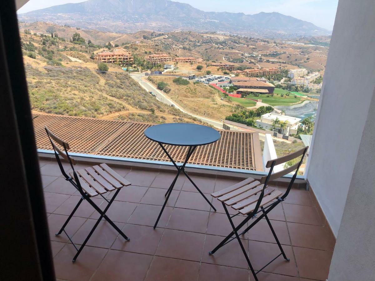 La Cala Hill Club Apartment Ла Кала де Михас Екстериор снимка